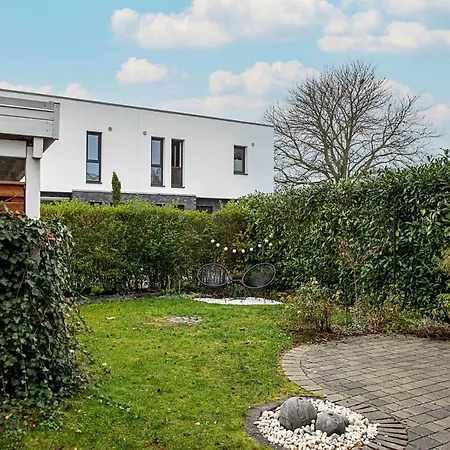 Apartment 130qm Haus Mit 3 Schlafzimmern, Sauna, Parkplatz Luneburg
