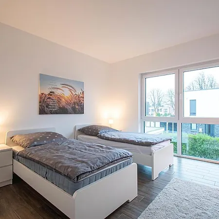 Apartment 130qm Haus Mit 3 Schlafzimmern, Sauna, Parkplatz *