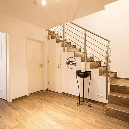 130qm Haus Mit 3 Schlafzimmern, Sauna, Parkplatz * Luneburg
